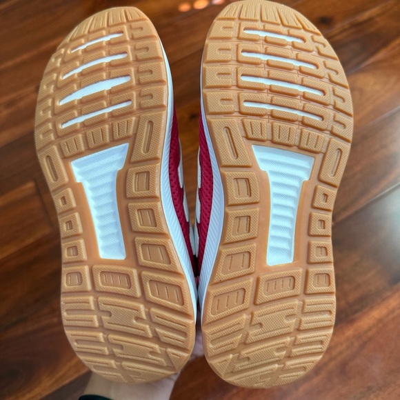 Adidas Kids Sneakers in Bold Pink and White size 11k - Picture 8 of 10